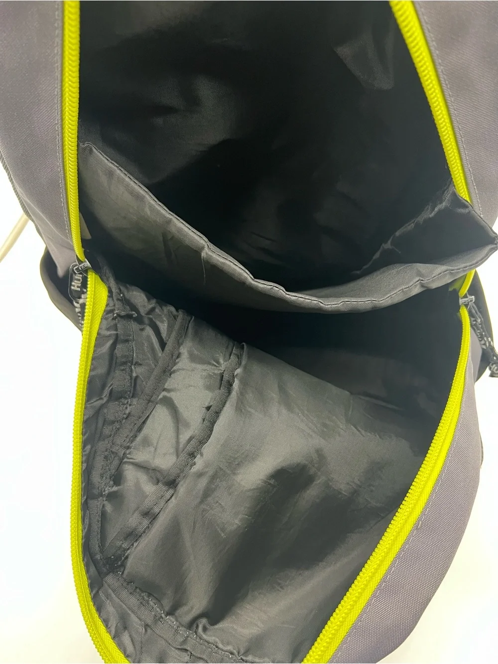 Hurley Backpack Multi-Pockets Outside Padded Computer Pocket Inside Grey/Yellow